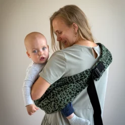 Alternative view of Tuvu Baby & Toddler Hip Carrier – Green Leopard
